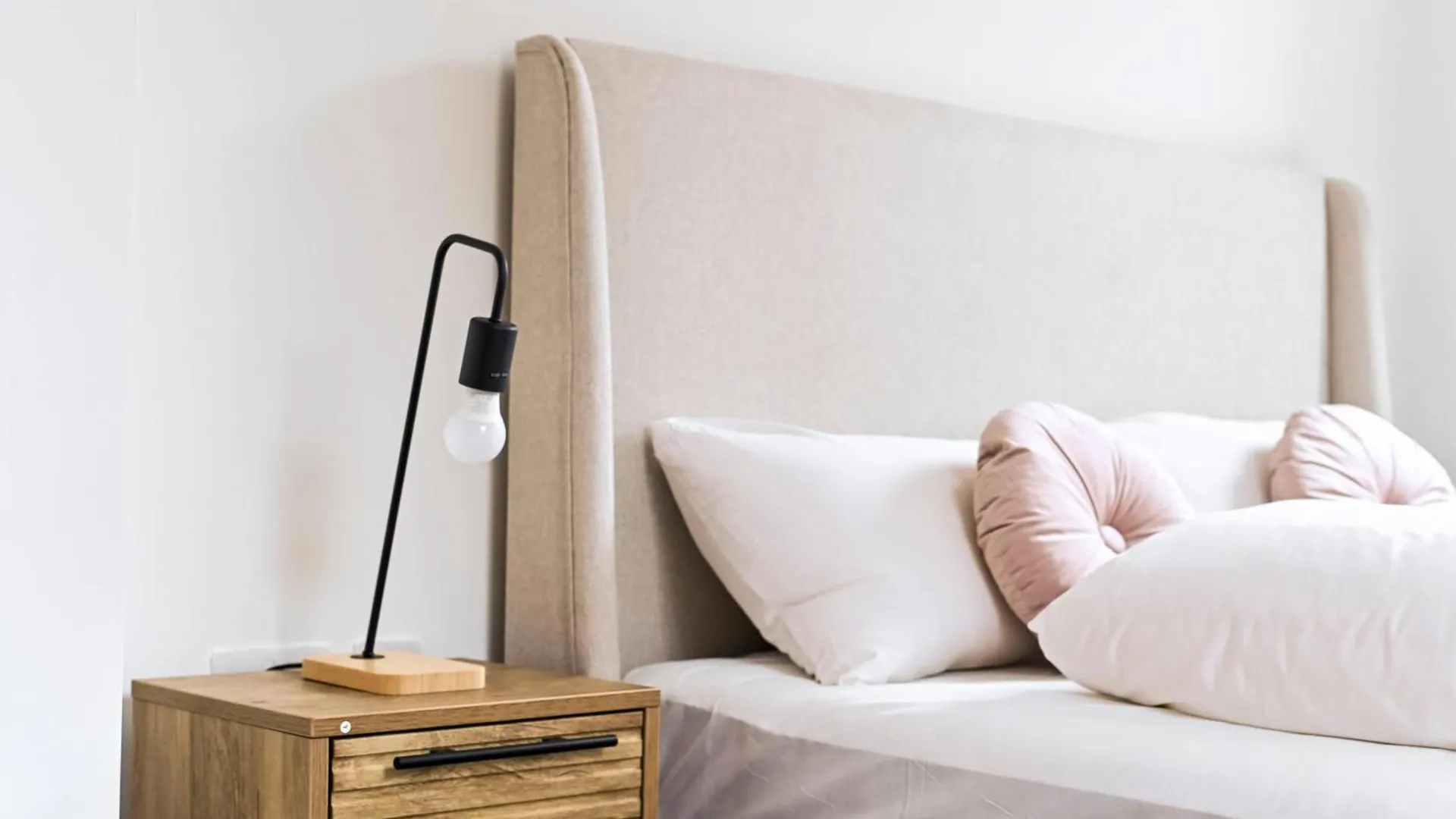 Lovely 2 Bed Tower Bridge Apartment Sleeps 6 London 0*,